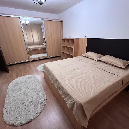 Ferienwohnung Mnm Mitropolie Iasi Exterior foto